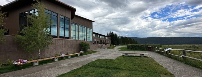 Jackson Lake Lodge is one of Lieux qui ont plu à Ines.