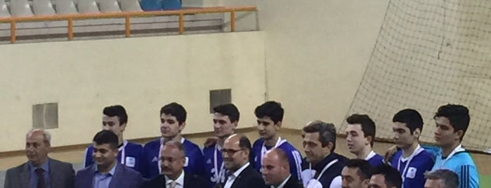 Yüreğir Serin Evler Kapalı Spor Salonu is one of Onur : понравившиеся места.