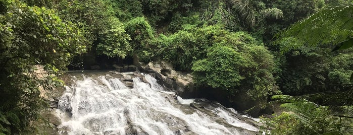 Goa Rang Reng Waterfall is one of What to do in Bali?.
