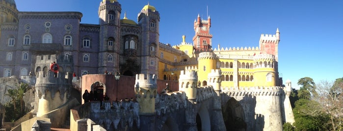 Pena Palace is one of Locais Visitados.