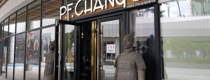 P.F. Chang's is one of Lugares favoritos de Food.talk.