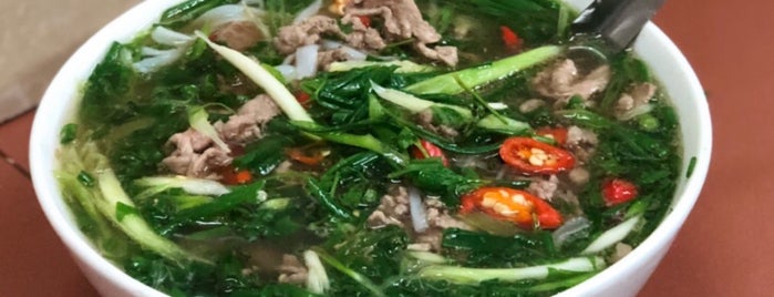 Phở Tình is one of Hanoi.