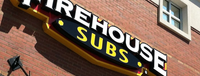 Firehouse Subs is one of Lugares favoritos de Danny.