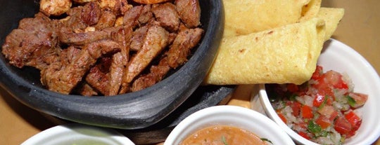Guadalupe Gourmet is one of Martes Visa II.
