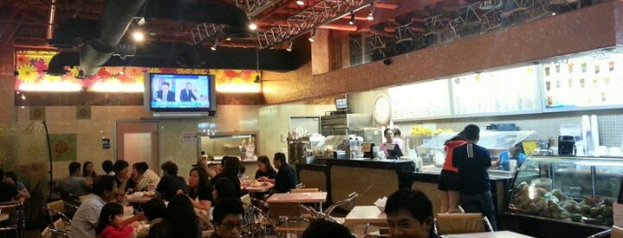 Star Snow Ice & Teriyaki is one of The 15 Best Places with Big Screen TVs in Houston.