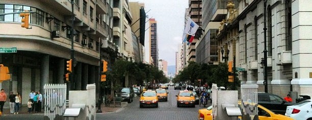 Av. 9 de octubre is one of Guayaquil.