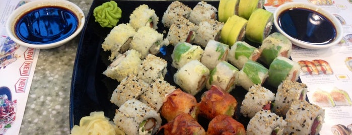 Happy Sushi is one of Burcu : понравившиеся места.