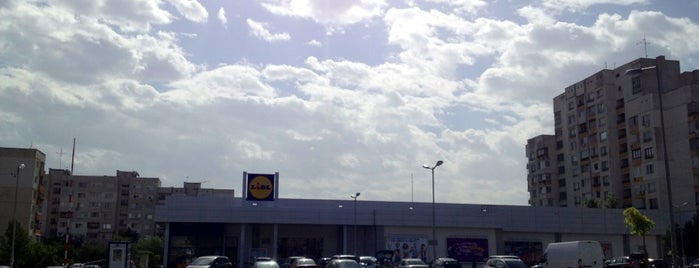 Lidl is one of Locais curtidos por agbdzhv.