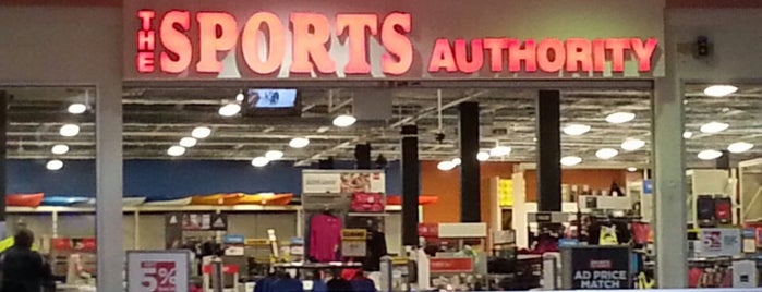 Sports Authority is one of Josmar’s Liked Places.