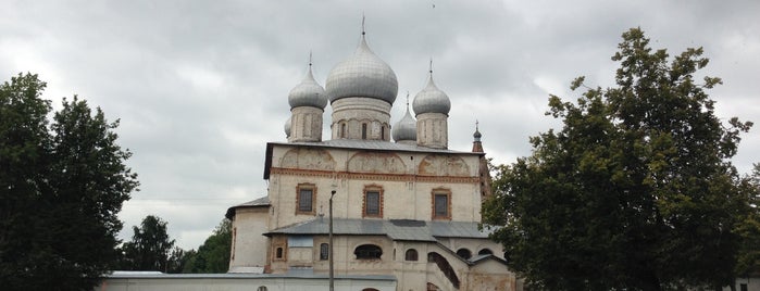 Знаменский собор is one of Новгородский музей-заповедник.