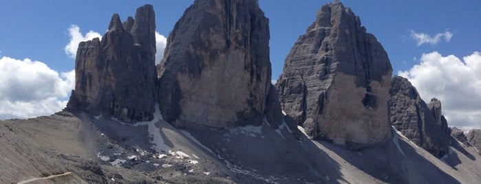 Drei Zinnen / Tre Cime di Lavaredo / Three Peaks is one of to do together II..