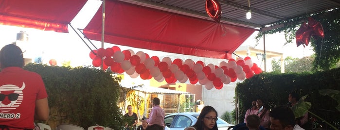 Tacos El Ñero 2 is one of Playa food spots.