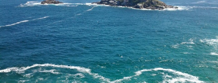 Praia do Pontal is one of Locais curtidos por Raphael.