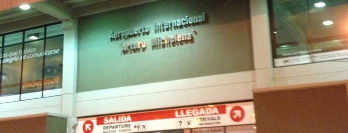 Aeropuerto Internacional Arturo Michelena (VLN) is one of Lugares favoritos de Erick.