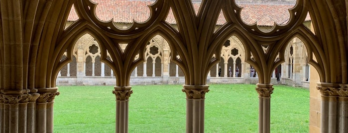 Cloître de la Cathédrale is one of El Pais Basco.