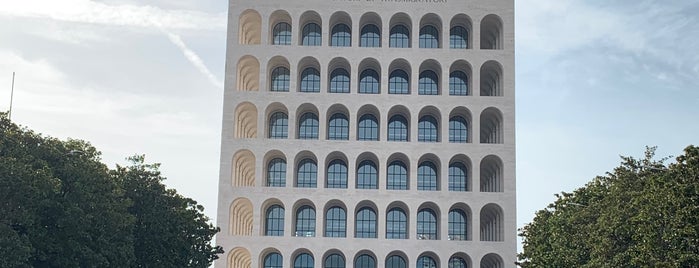 Palazzo della Civiltà e del Lavoro is one of l'amore [a Roma] dice ciao.