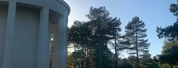 D-day Museum is one of Places I visited in Paris.