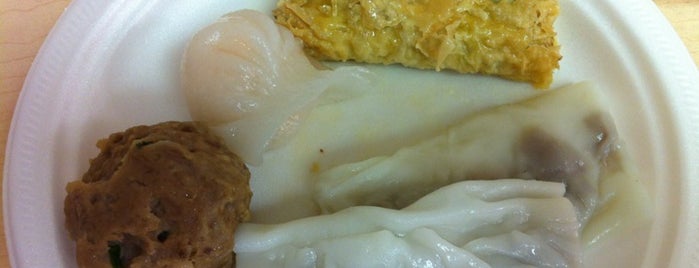 Kam Wai Dim Sum is one of Vancouver!.