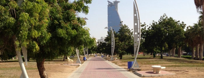 Al Corniche Walk is one of JEDDAH.