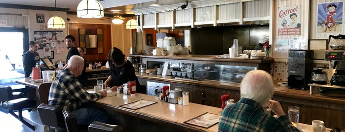 DJ's Coffee Shop is one of Oldest Los Angeles Restaurants: Part 2.