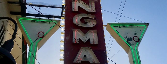 Kingman Club is one of Neon/Signs West 2.