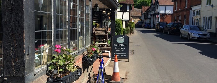 The Dabbling Duck is one of Cycling Cafes.