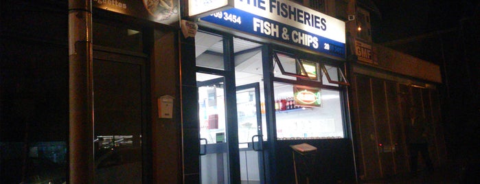 The Fisheries is one of สถานที่ที่ Phil ถูกใจ.