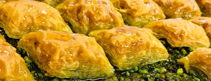 Gaziantepli Ünvermiş Baklavaları is one of 🍮 Ankara - Desserts.