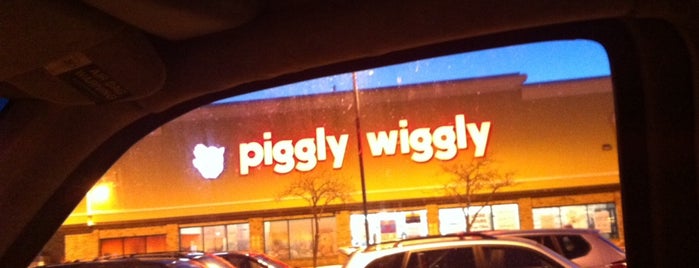Piggly Wiggly is one of Lugares favoritos de Ann.