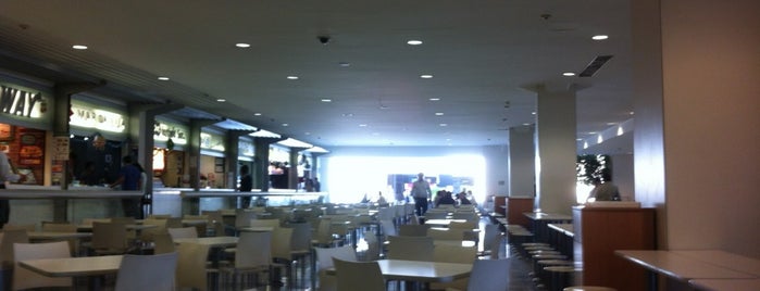 Food Court is one of Tempat yang Disukai Al.