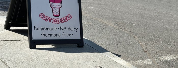 The Dutch Udder Craft Ice Cream is one of Troy,NY.