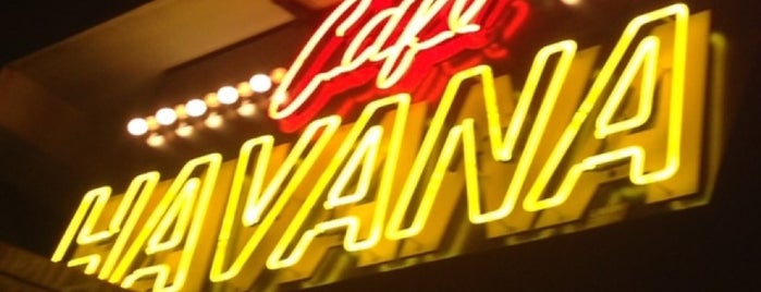 Cafe Havana is one of สถานที่ที่บันทึกไว้ของ ceyda.