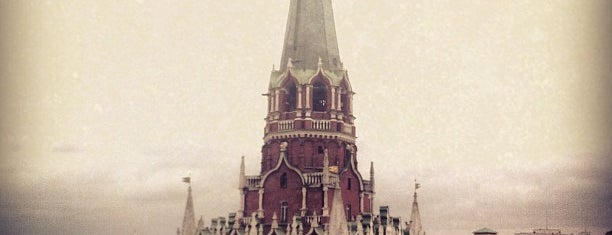 The Kremlin is one of Москва.
