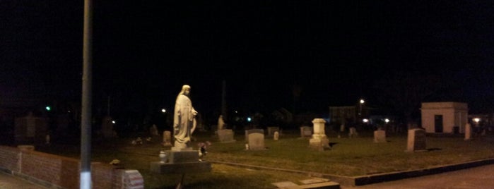 Dash Beardsley's Ghost Tours Of Galveston, Secret Society Cemetery Tour is one of Travel Texas Galveston.