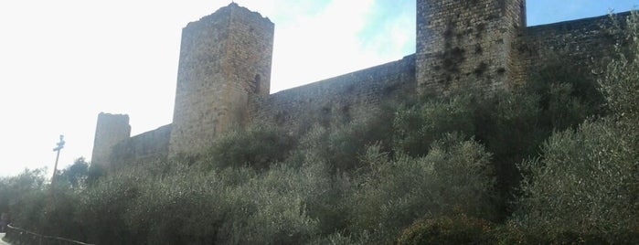 Castello di Monteriggioni is one of Luoghi Preferiti in Toscana.