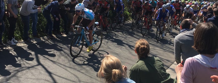 Wolvenberg | Ronde van Vlaanderen is one of Lugares favoritos de Annicq.