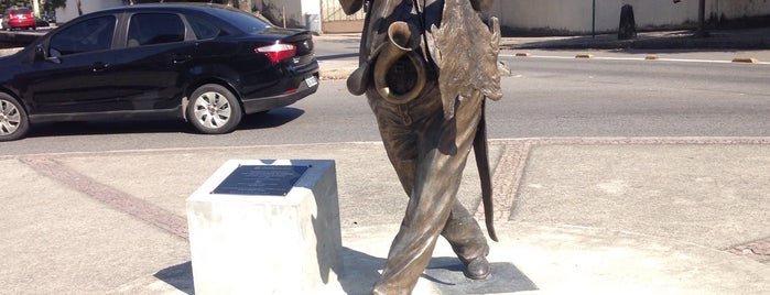 Estátua Chacrinha is one of Rio de Janeiro.