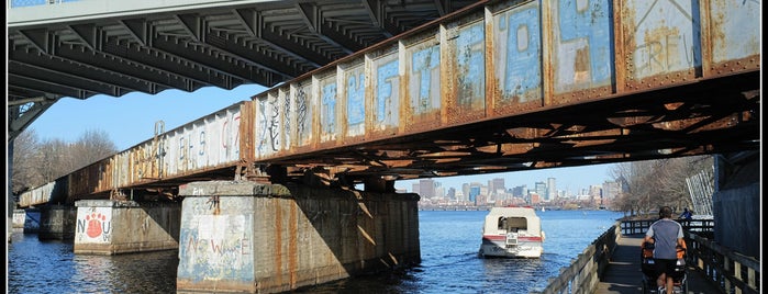 Boston University Bridge is one of Bikabout Boston - Bike Ride on the Charles River.