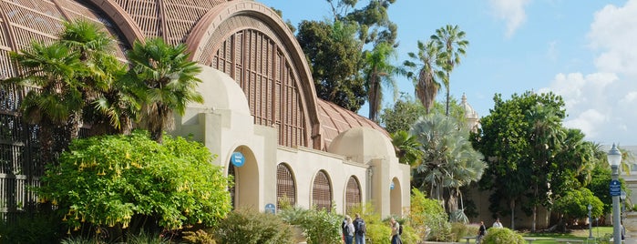 Botanical Building & Lily Pond is one of Bikabout San Diego.