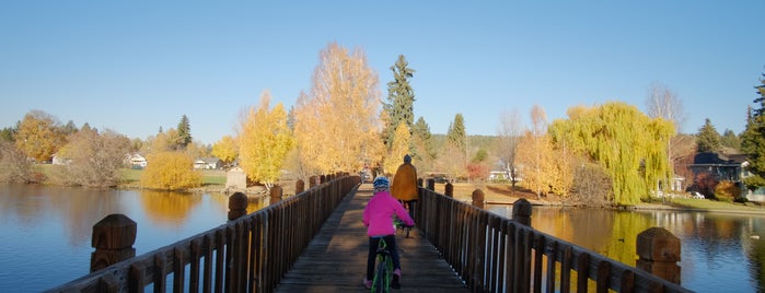 Foot Bridge To Harmon Park is one of Best of Bend by Bike.