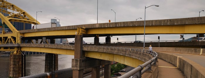 Fort Pitt Bridge is one of Bikabout Pittsburgh.