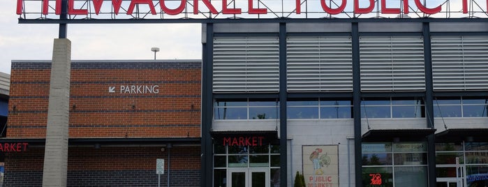 Milwaukee Public Market is one of Bikabout Milwaukee.