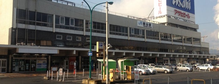 Tokuyama Station is one of JR山陽本線.