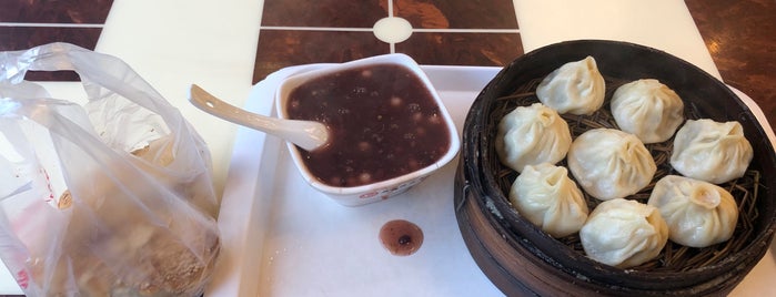 庐州烤鸭店 is one of Favorite Food.