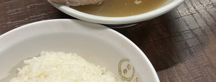 Song Fa Bak Kut Teh 松發肉骨茶 is one of Singapore list.