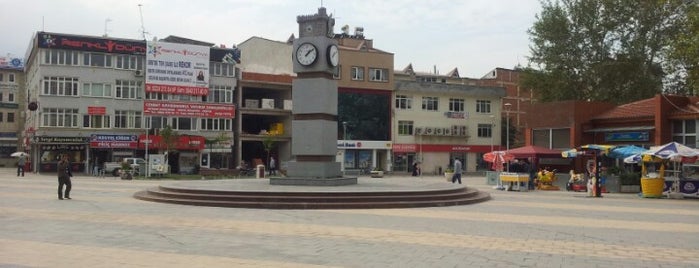 Cumhuriyet Meydanı is one of Orte, die 🇹🇷sedo gefallen.