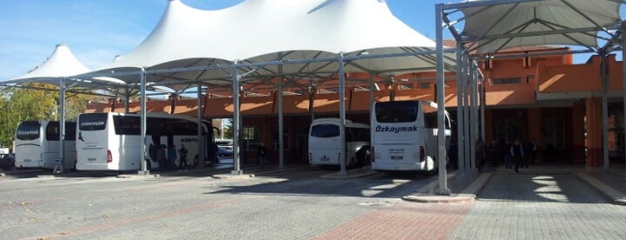 Karaman Şehirler Arası Otobüs Terminali is one of Lugares favoritos de Laçin.