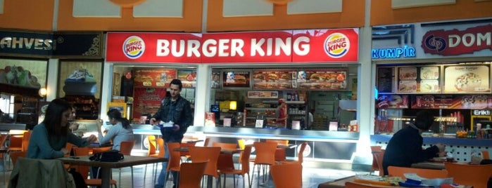 Burger King is one of Orte, die Mehmet gefallen.