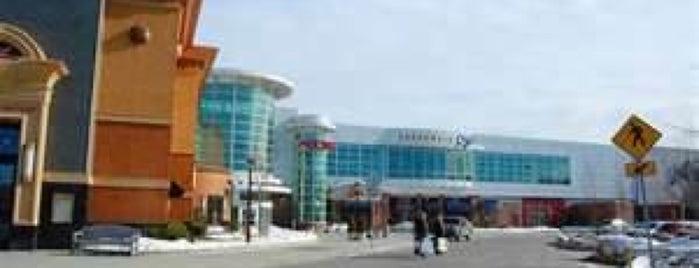 South Shore Plaza is one of Malls of Massachusetts.
