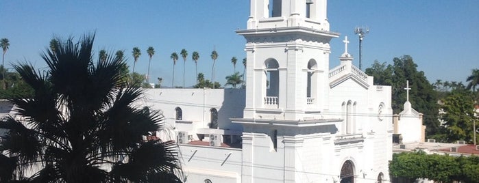 Sagrado Corazon de Jesus is one of Tempat yang Disukai Arturo.